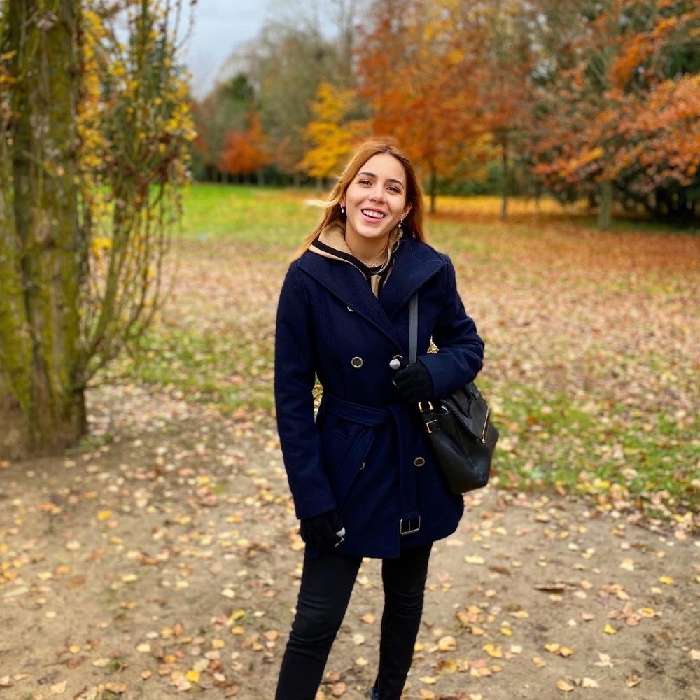 Meet your Posher, Mire